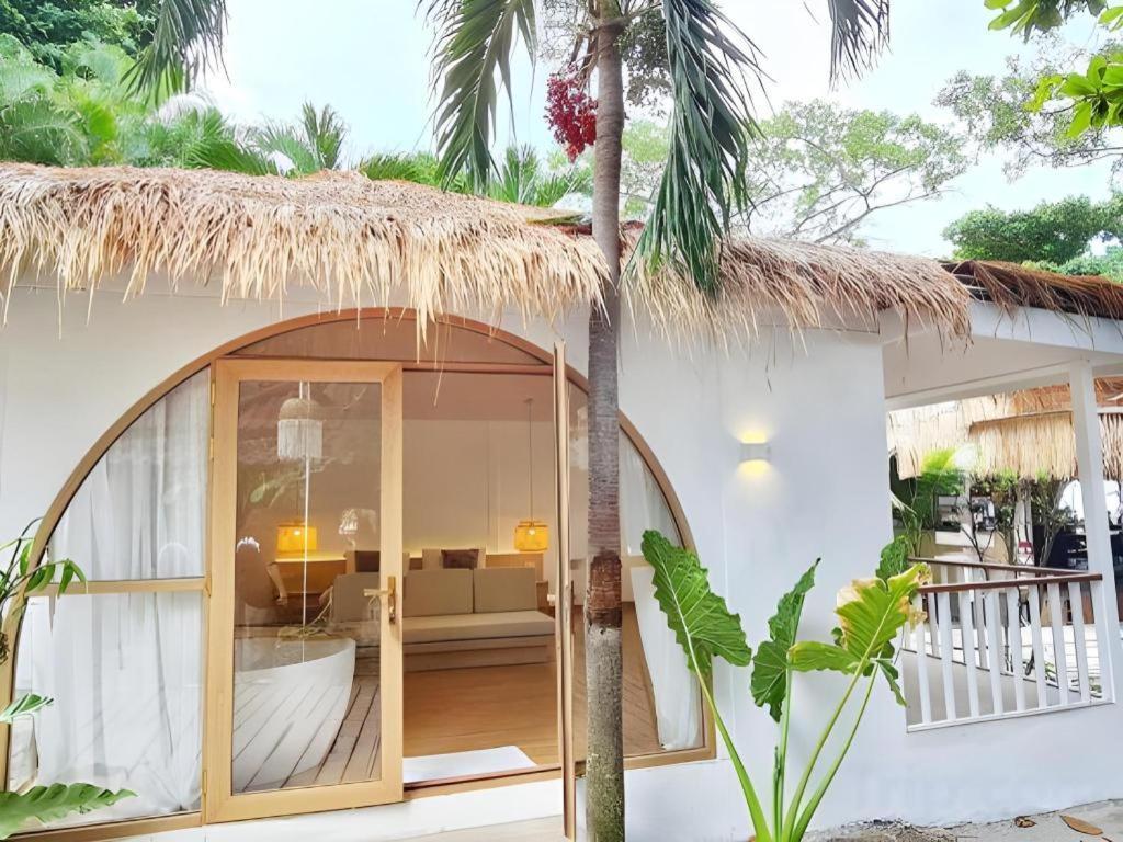 Tonsak Koh Samet