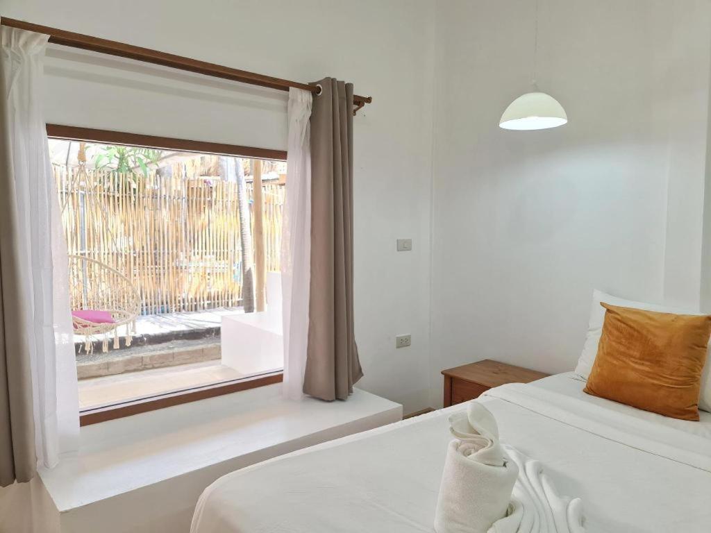 Tonsak Resort 3*