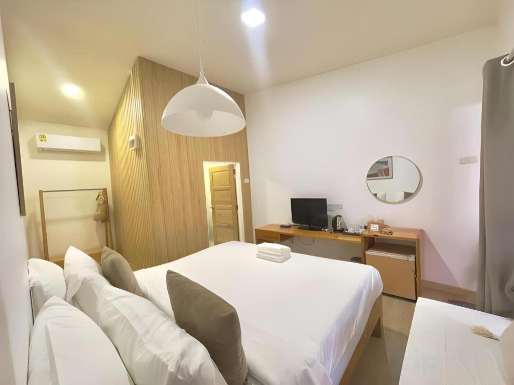 Tonsak Resort